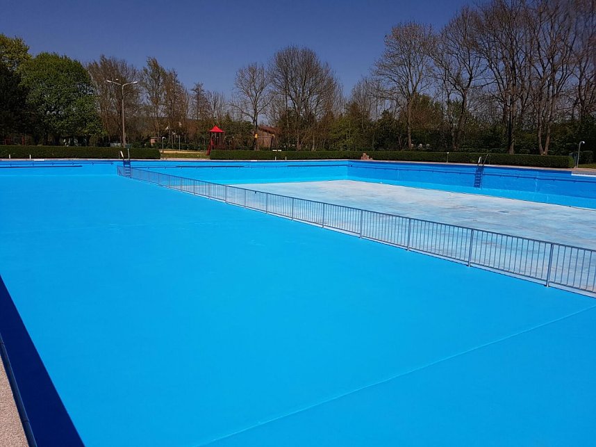 Unterst&uuml;tzung im Salzaquellbad