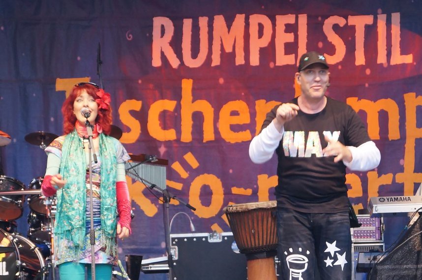 Taschenlampenkonzert im Gehege