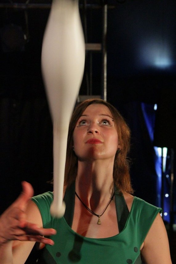 Premiere im neuen Nordh&auml;user Zirkuszelt