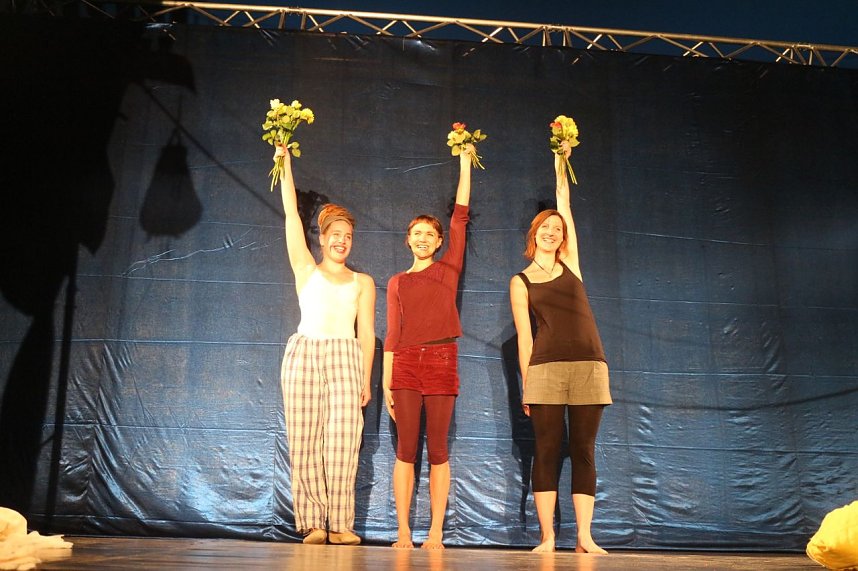 Premiere im neuen Nordh&auml;user Zirkuszelt