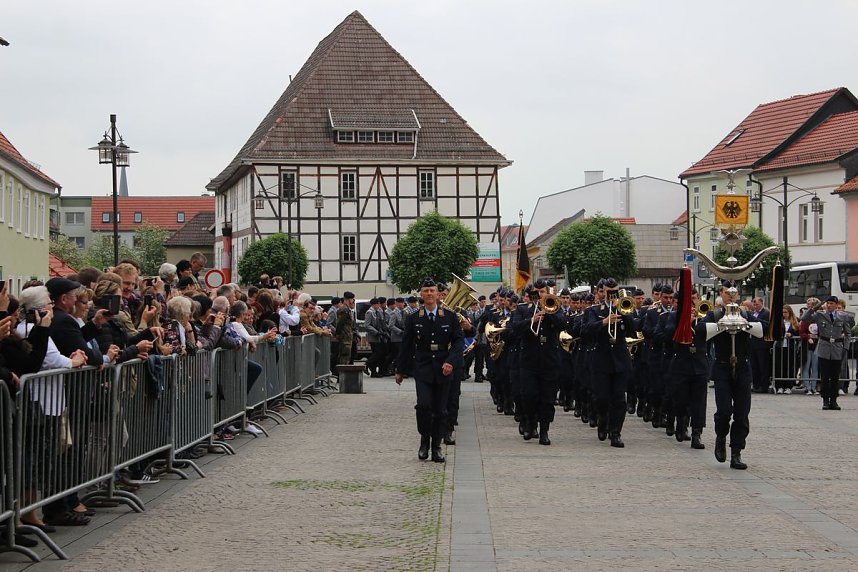 Vereidigung auf dem Marktplatz