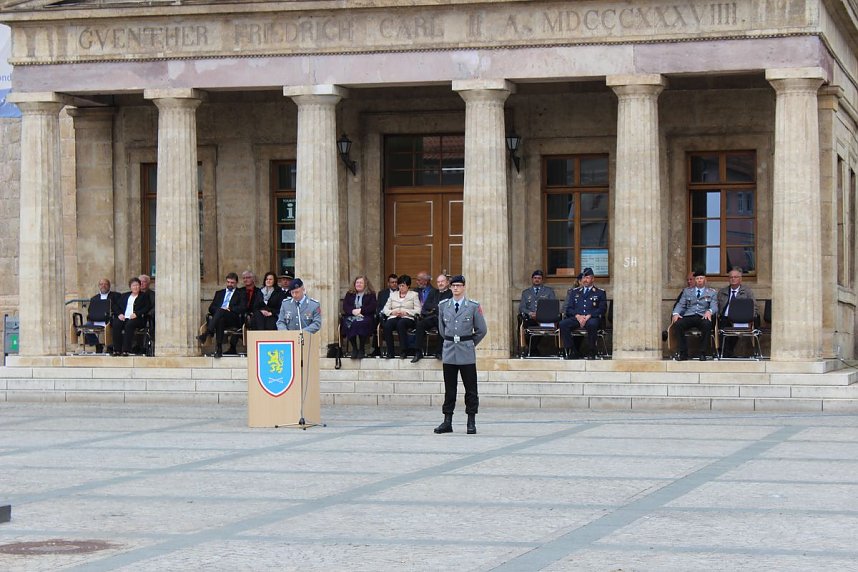 Vereidigung auf dem Marktplatz