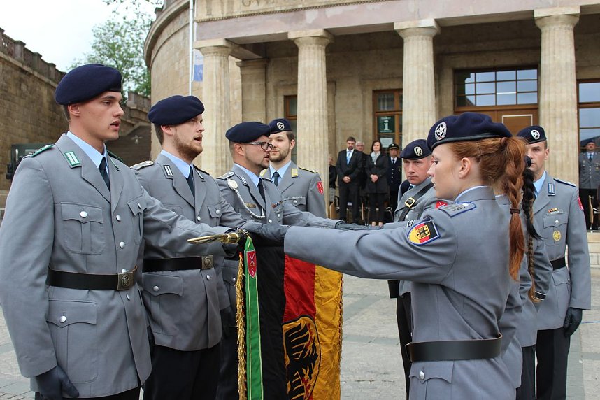 Vereidigung auf dem Marktplatz