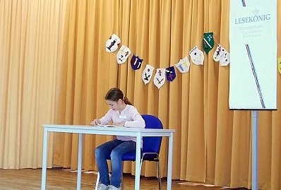 Lesek&ouml;nigin gekr&ouml;nt