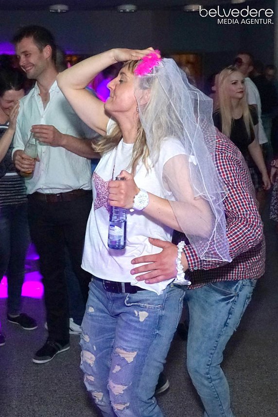 Party im Jugendclubhaus in Nordhausen - der Samstag