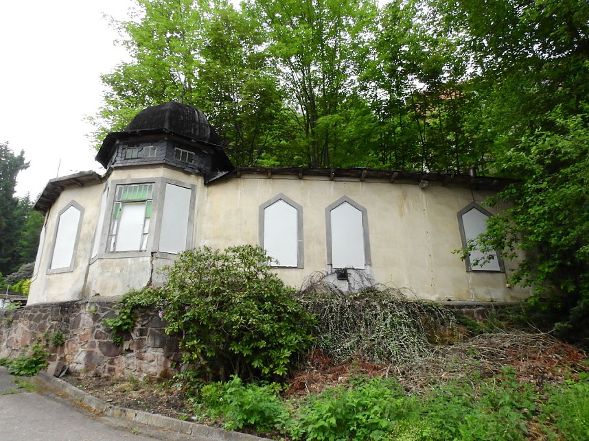 Ehemalige Sanatorien Erholung und Waldpark