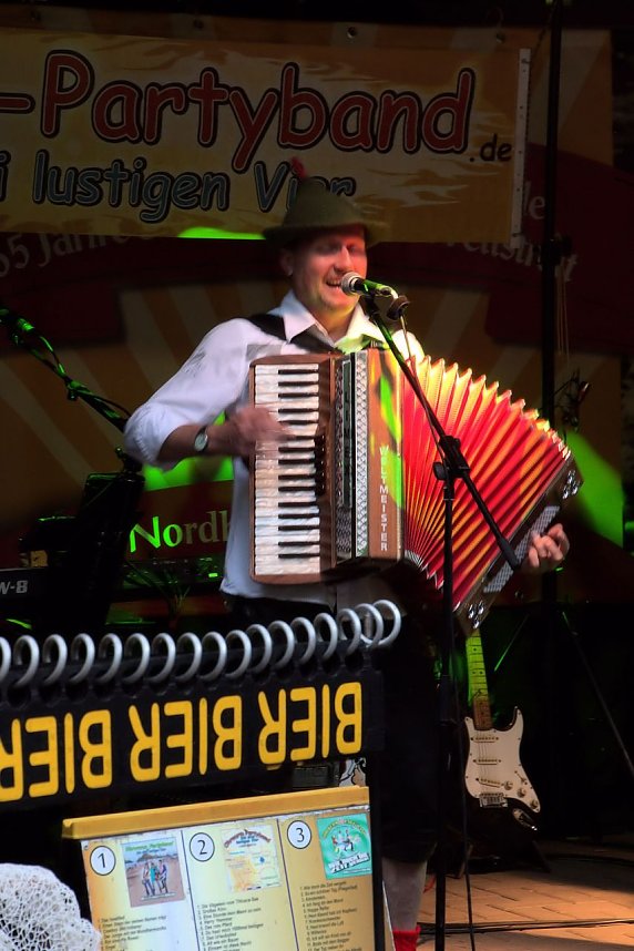 Die Randfichten auf der Waldb&uuml;hne in Hesserode