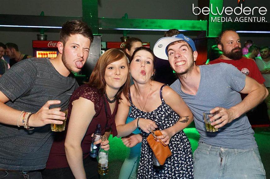 Party im Jugendclubhaus in Nordhausen - der Samstag