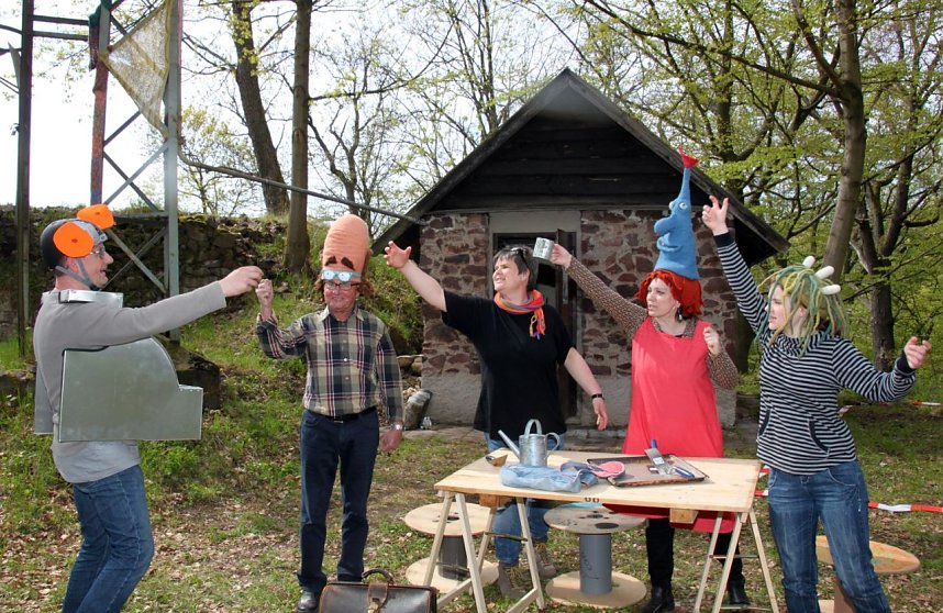 Proben auf dem Burgberg - am Samstag ist es soweit - Ritter Rost feiert auf dem Ilfelder Burgberg Geburtstag