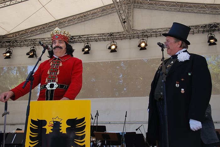 &Uuml;bergabe des Roland in Gold