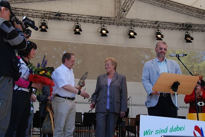 &Uuml;bergabe des Roland in Gold