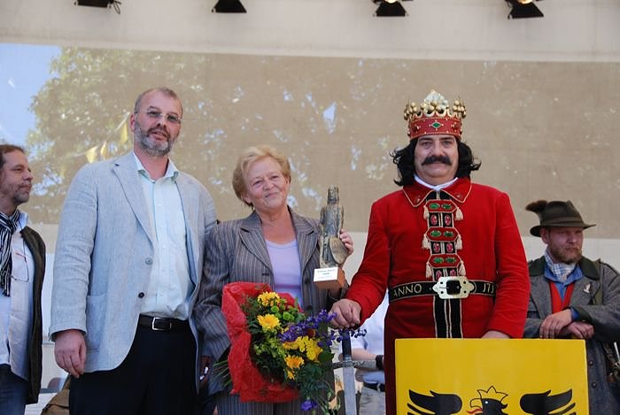 &Uuml;bergabe des Roland in Gold