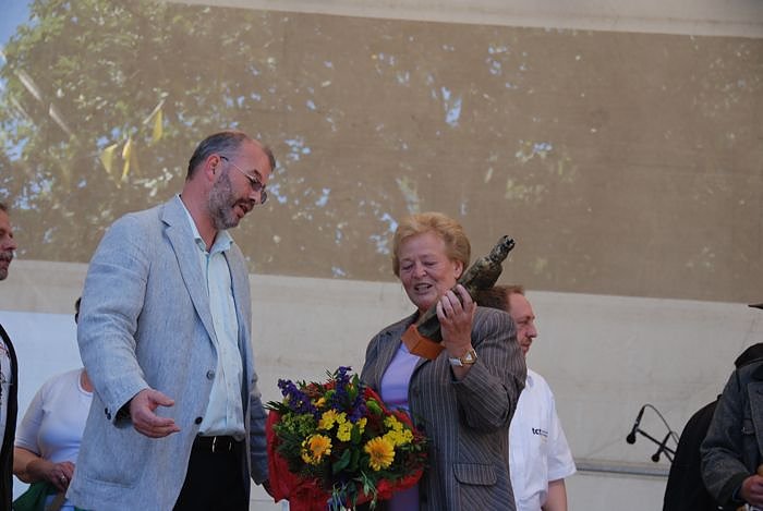 &Uuml;bergabe des Roland in Gold