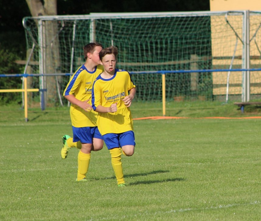 G&ouml;rsbacher Nachwuchs gegen RWE