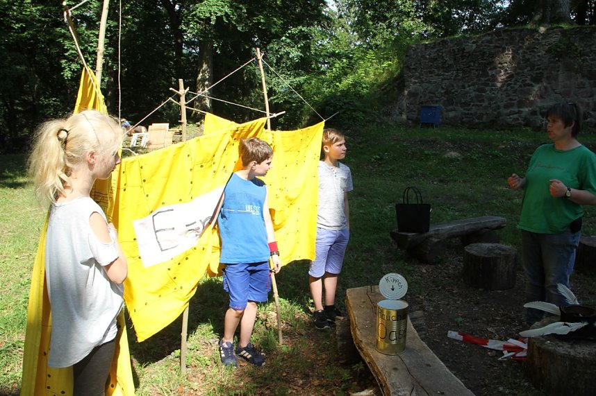 Proben auf dem Burgberg - am Samstag ist es soweit - Ritter Rost feiert auf dem Ilfelder Burgberg Geburtstag