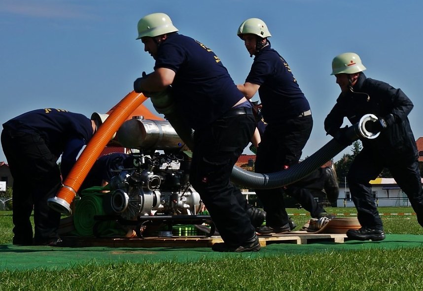 Pokallauf der Feuerwehren in Neustadt