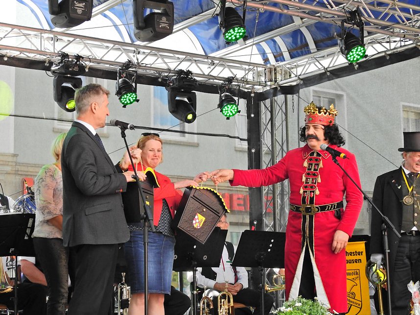 Rolandsfest er&ouml;ffnet