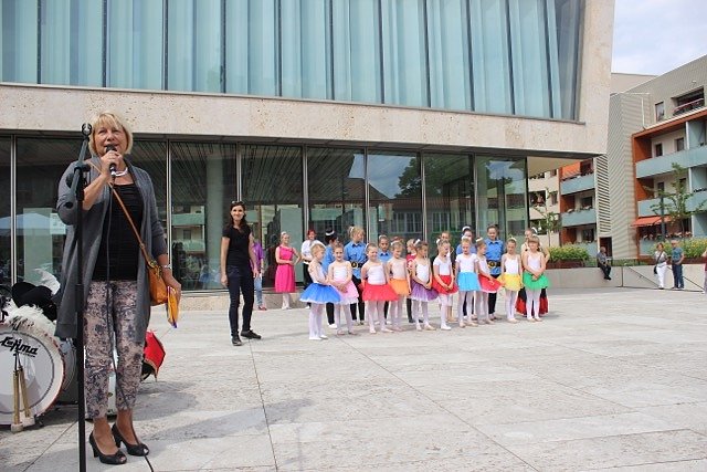 Tanzstudio Radeva bereichert das Rolandsfest