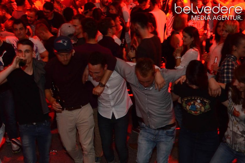 Party im Jugendclubhaus in Nordhausen - der Samstag