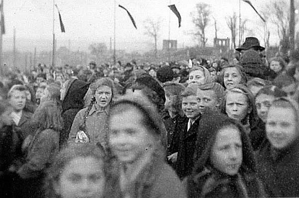 Aufmarsch am Rathaus