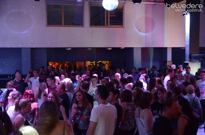 Party im Jugendclubhaus in Nordhausen - der Samstag