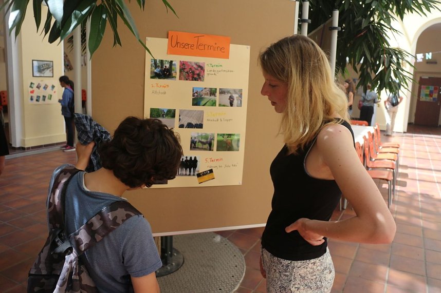 Fotoausstellung im Atrium der Petersbergschule