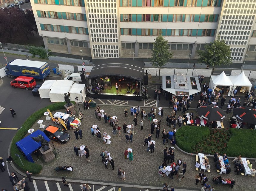 Sommerfest der Th&uuml;ringer Landesvertretung - die andere Perspektive