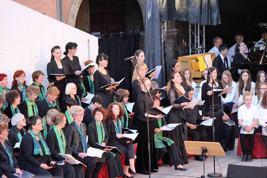 Monumental: Carmina Burana