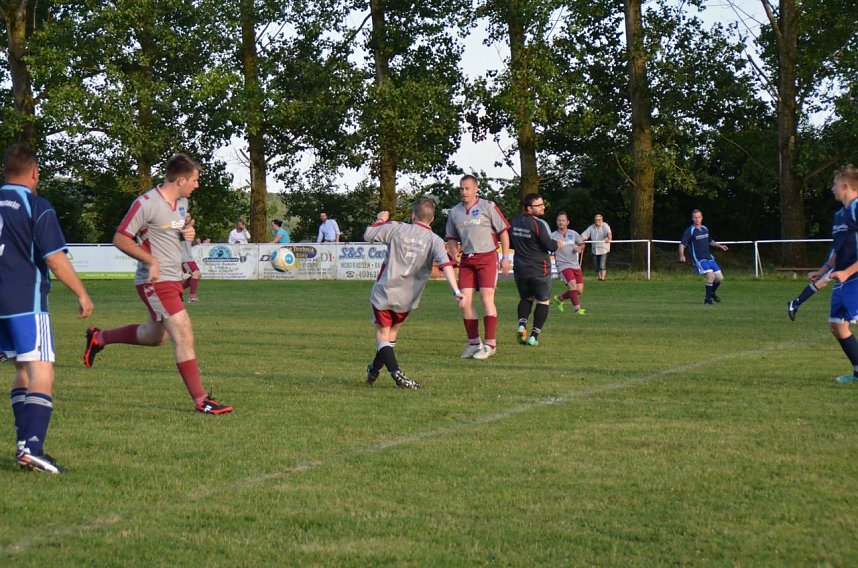 Elfmeter-Thriller zum Lokal-Derby Buchholz vs. Hermannsacker