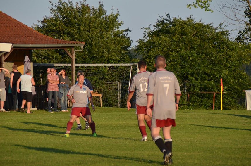Elfmeter-Thriller zum Lokal-Derby Buchholz vs. Hermannsacker