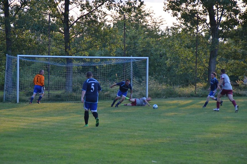 Elfmeter-Thriller zum Lokal-Derby Buchholz vs. Hermannsacker