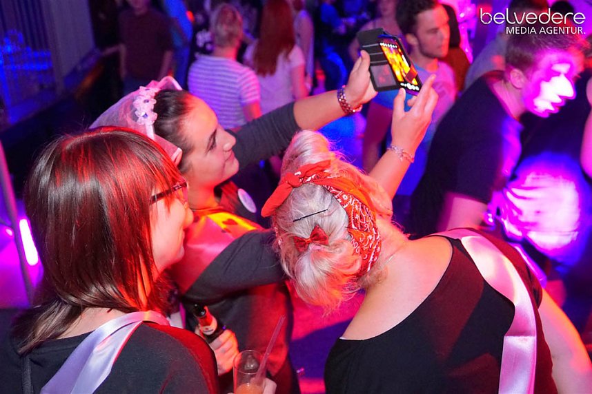 Party im Jugendclubhaus in Nordhausen - der Samstag