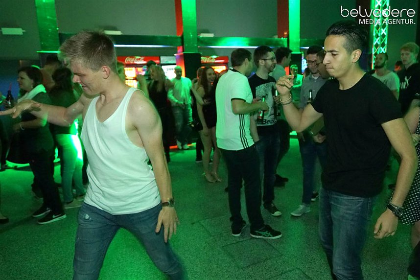 Party im Jugendclubhaus in Nordhausen - der Samstag