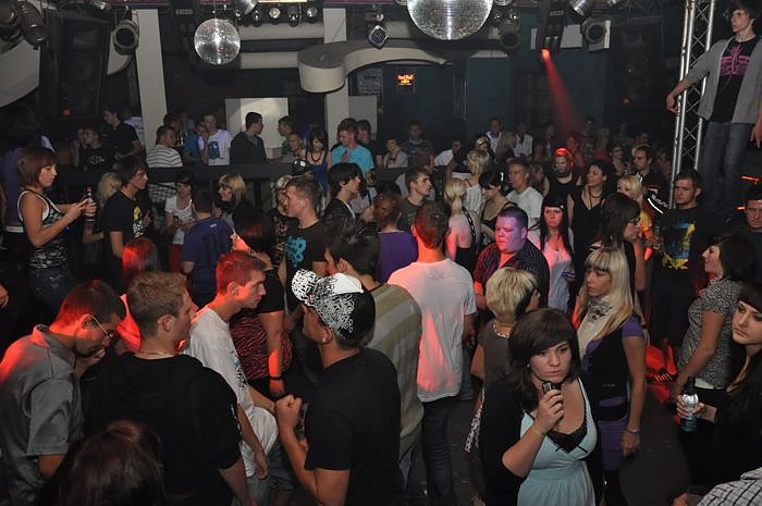 Musik und Handys in der Webe