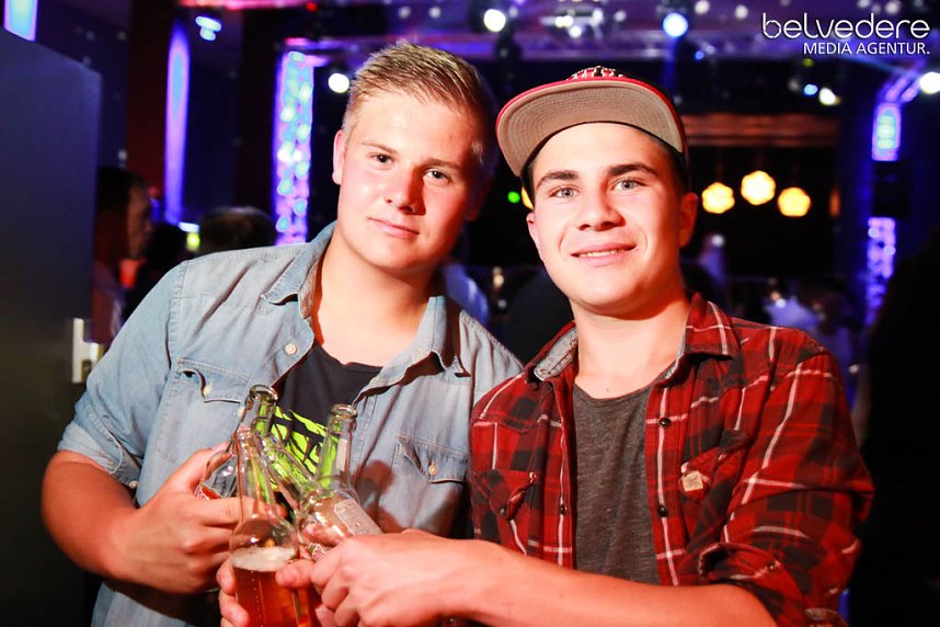 Party im Jugendclubhaus in Nordhausen - der Samstag