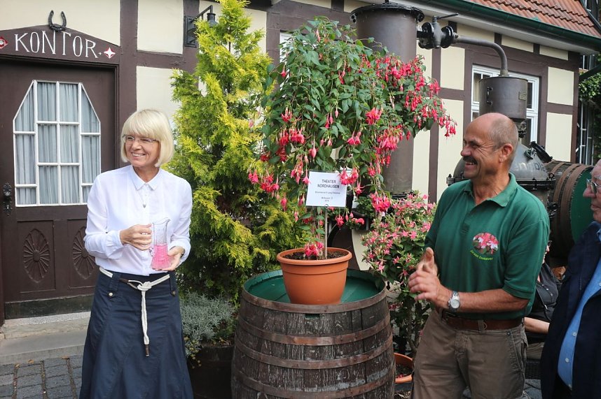 4. Fuchsienschau in der Nordh&auml;user Traditionsbrennerei