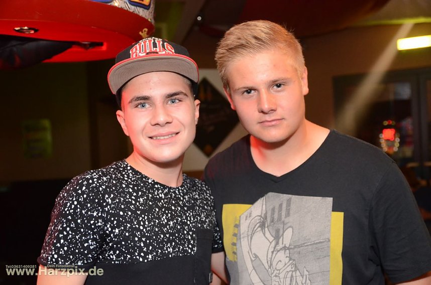 Schaumparty in der Webe