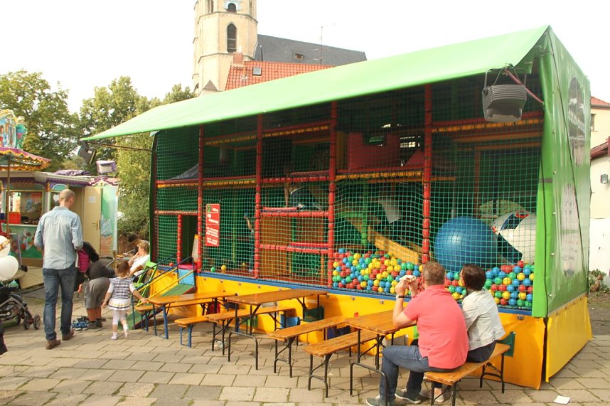 Die Altstadtoriginale um Hannechen Vogelstange er&ouml;ffneten heute Nachmittag das 22. Nordh&auml;user Altstadtfest