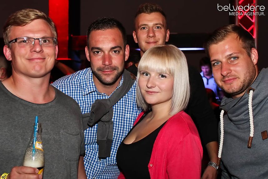 Party im Jugendclubhaus in Nordhausen - der Samstag