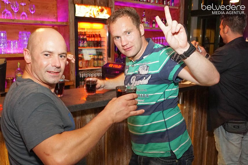 Party im Jugendclubhaus in Nordhausen - der Samstag