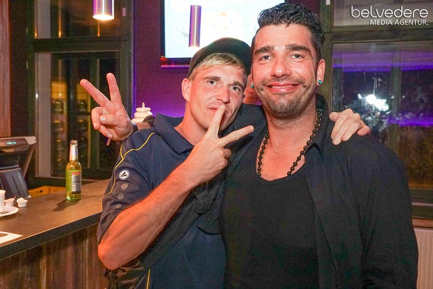 Party im Jugendclubhaus in Nordhausen - der Samstag