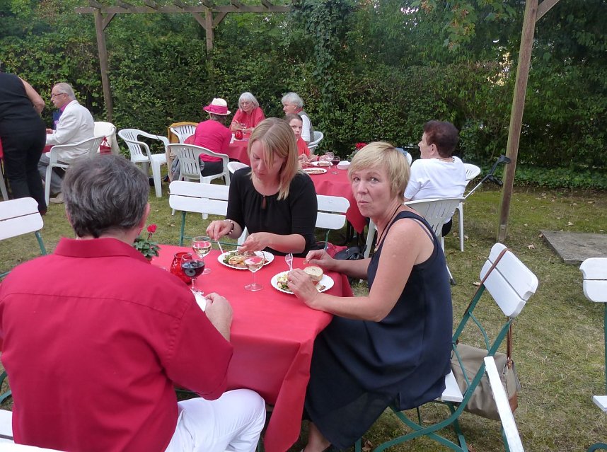 Ganz in Rot - Sommerfest im Kunsthaus