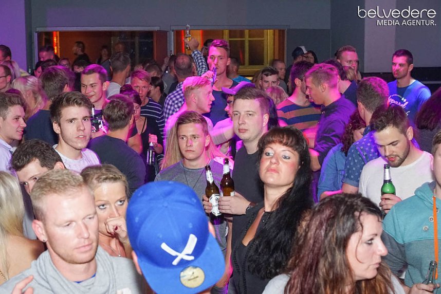 Party im Jugendclubhaus in Nordhausen - der Samstag