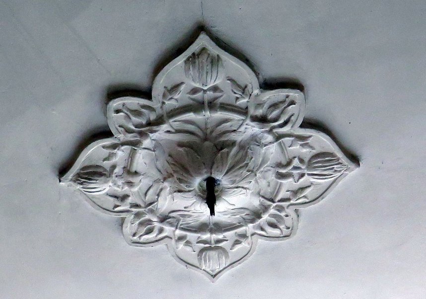 Stuckelemente an der Decke bleiben erhalten