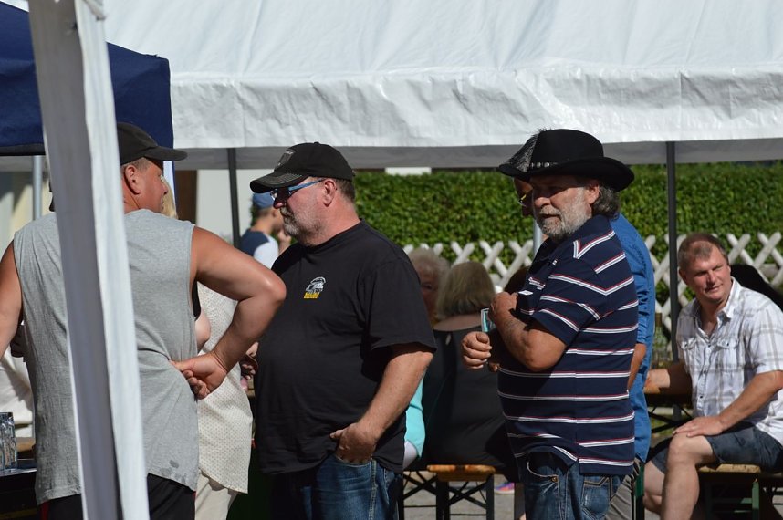 760 Jahre Herrmannsacker