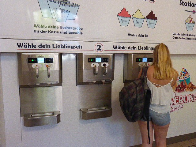 Sechs Neue in der Bahnhostra&szlig;e