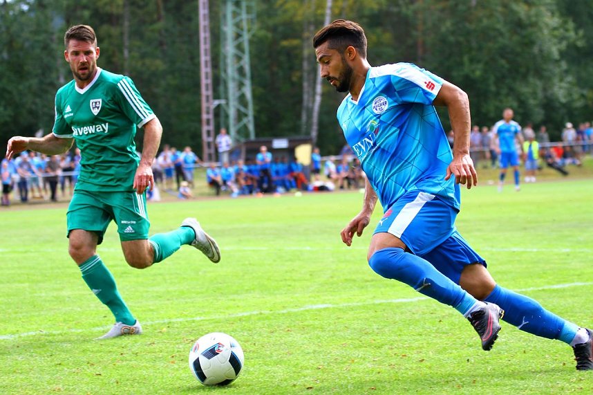 Wacker gewinnt 5:0 gegen Geratal