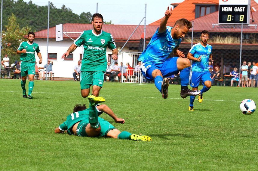 Wacker gewinnt 5:0 gegen Geratal