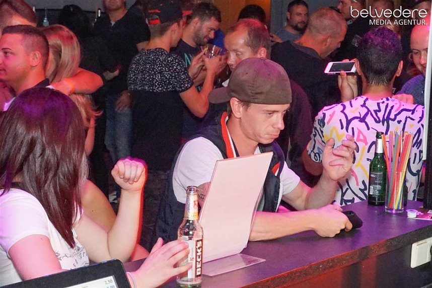 Party im Jugendclubhaus in Nordhausen - der Samstag