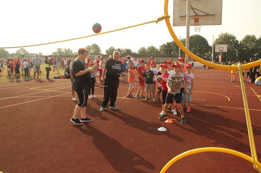 Grundschulsporttag auf dem Hohekreuz-Sportplatz